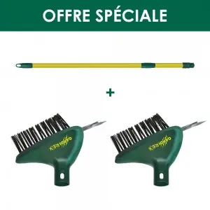 Lot de deux brosses à joints de dallage Gardirex avec manche Lot de deux brosses à joints de dallage Gardirex avec manche